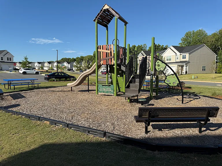Lily Patch Ln — Photo 15