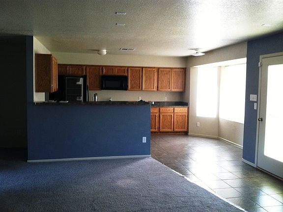 5th image of 6333 E 44th St