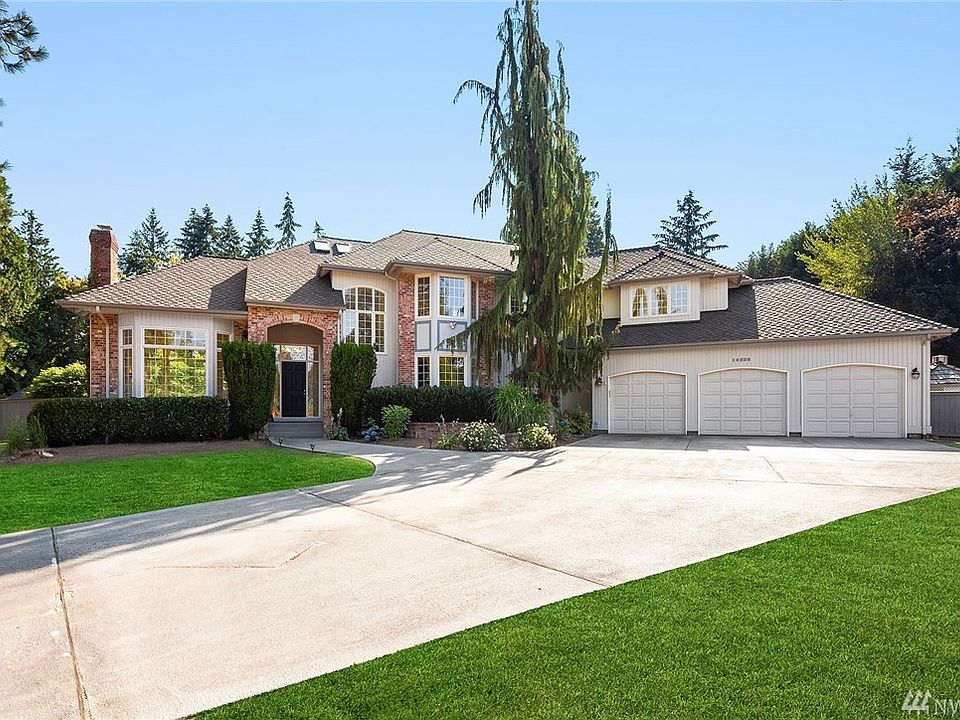 1st image of 14235 160th Ave NE