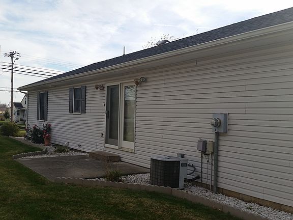 3rd image of 206 Deer Park Ct