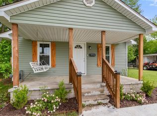 217 Cleveland St, Springdale, AR 72764