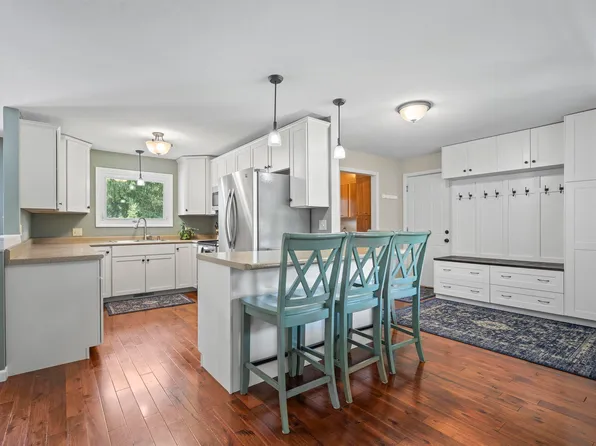 925 Princess Ct, Platteville, WI 53818