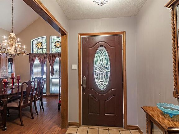 4th image of 2041 Fawkes Ln