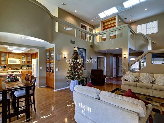 3rd image of 10077 Basalt Hollow Ave