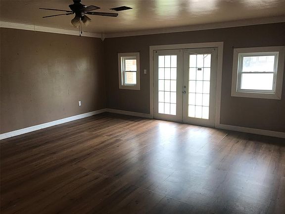 4th image of 2503 SE 13th St