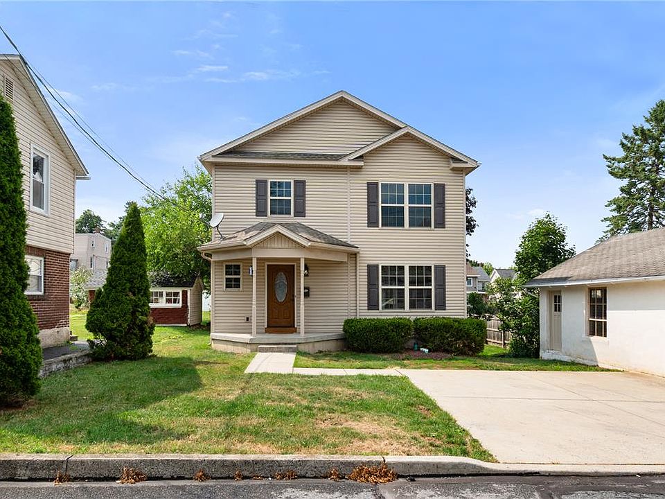 1st image of 355 Adrain St