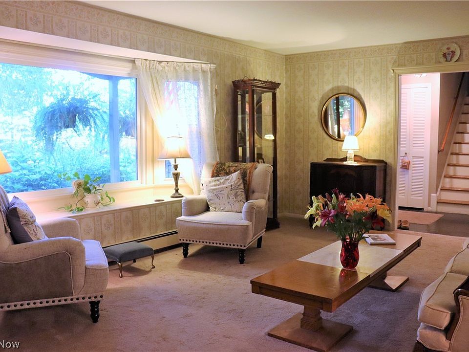 8407 Cedar Rd, Chesterland, OH 44026 Zillow