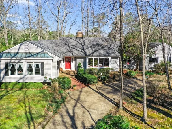 10 Heron Ln, Lancaster, VA 22503