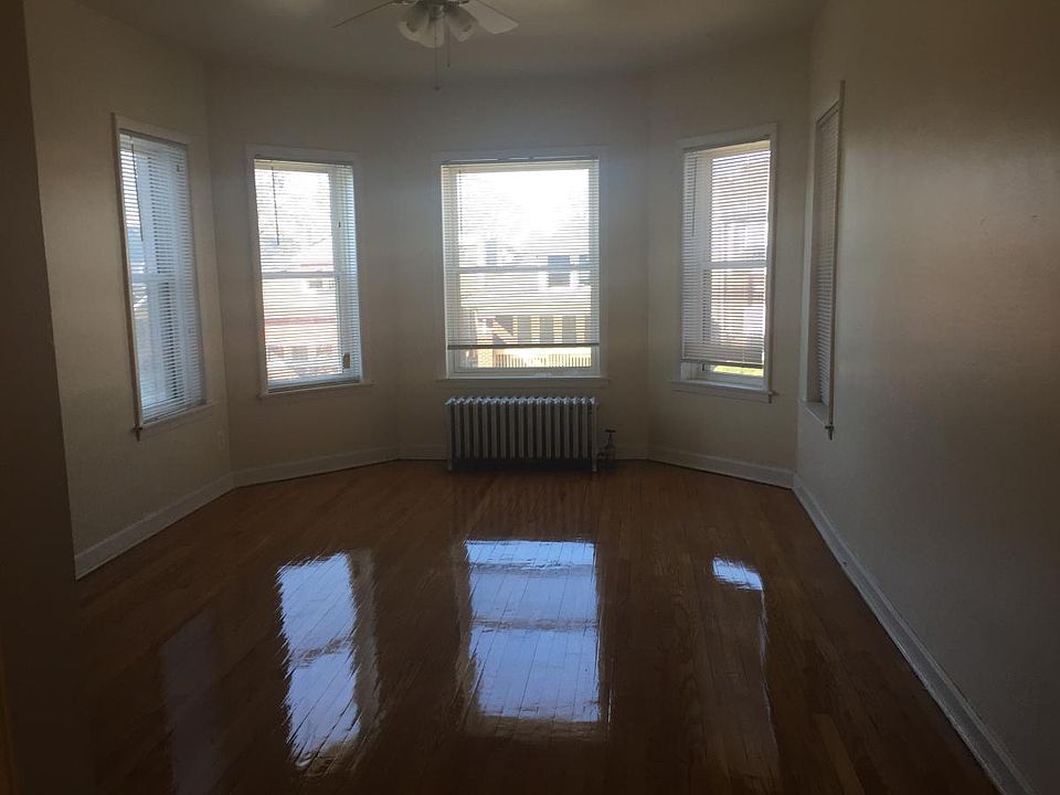 18X12 Front room