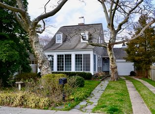 50 Howe St, Bay Head, NJ 08742