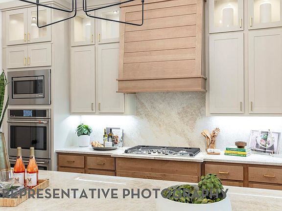 7th image of this home