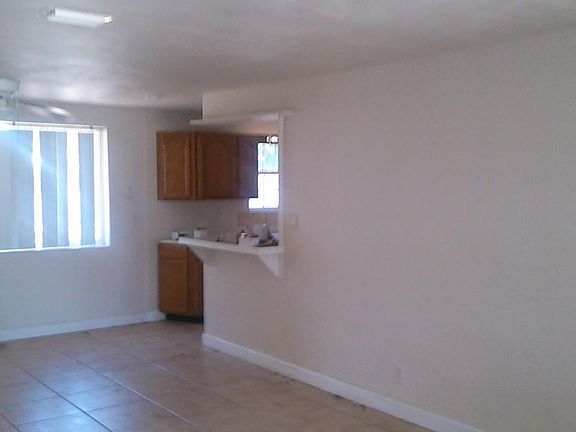 2nd image of 113 Longwood Dr