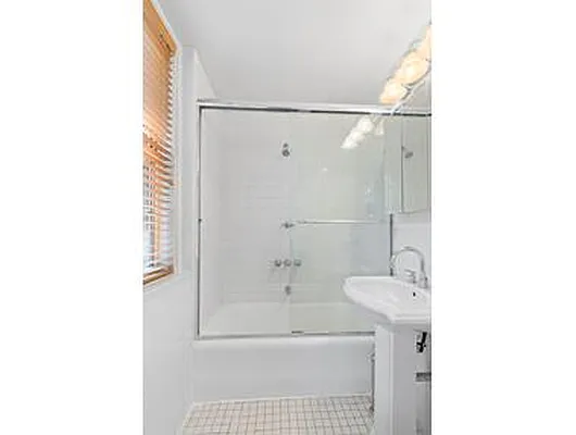 Rented by Corcoran | media 29