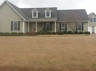 8470 Sunning Ct, Saint Pauls, NC 28384