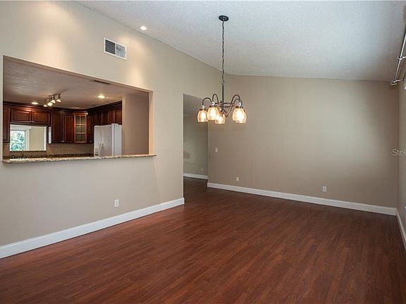 5th image of 1643 Spicewood Ln
