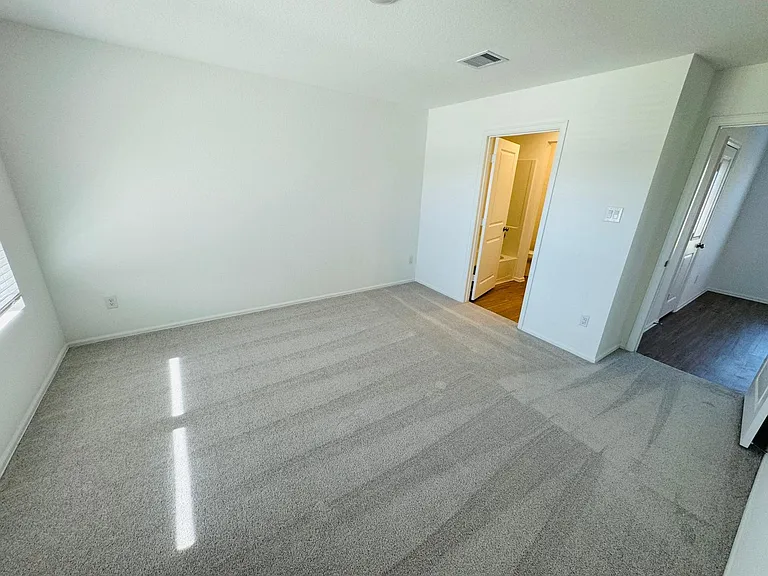 275 Bennett Loop — Photo 29