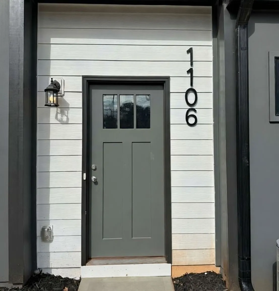 1106 Ivan Drive - 1 — Photo 2