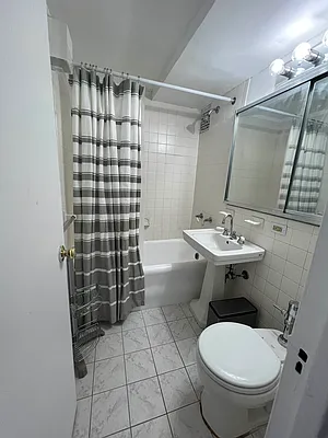 Rented by Corcoran | media 5
