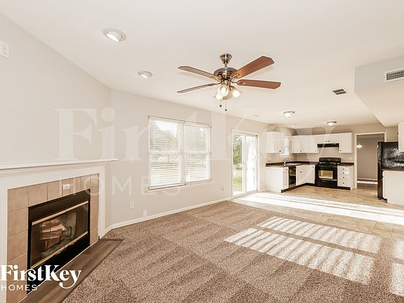 4th image of 602 Sweet Creek Dr