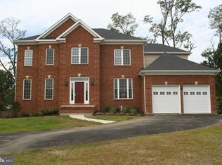 5476 Anne Ly Ln, Alexandria, VA 22310