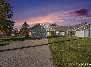 2933 Willow View Way, Holland, MI 49424