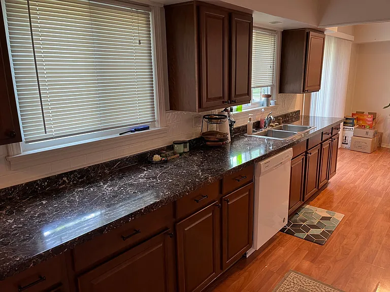 23886 Beacon Dr — Photo 3