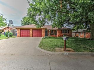 208 Scotts Pl, El Reno, OK 73036