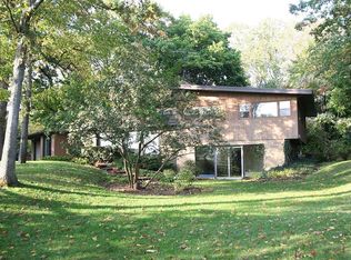 420 Maryknoll Ct, Rochester Hills, MI 48309