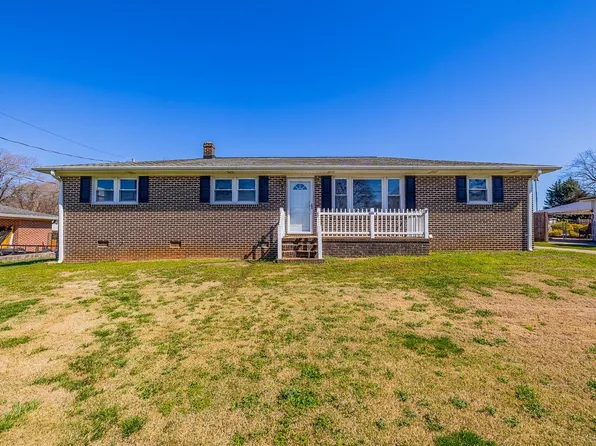 102 Wildrose Ln, Greenville, SC 29617