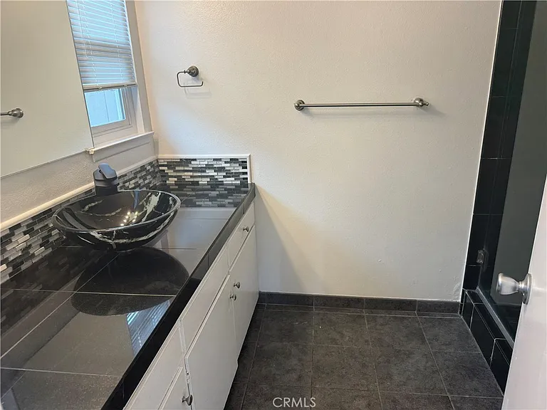 3903 Via Del Campo — Photo 9