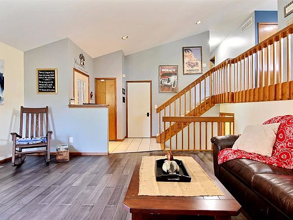 5th image of 2175 Greenvalley Dr