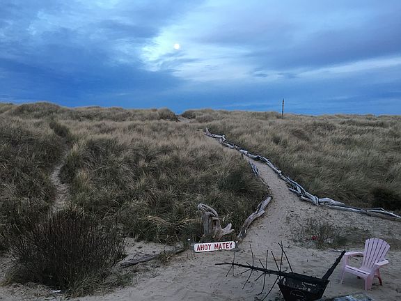 5th image of 1006 NW Oceania Dr
