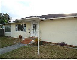 1st image of 430 42nd St N