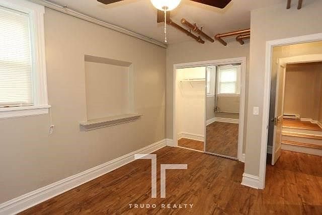1st image of 5385 N Glenwood Ave