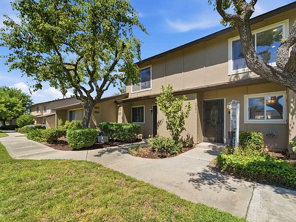 3rd image of 3341 Innerwick Ln