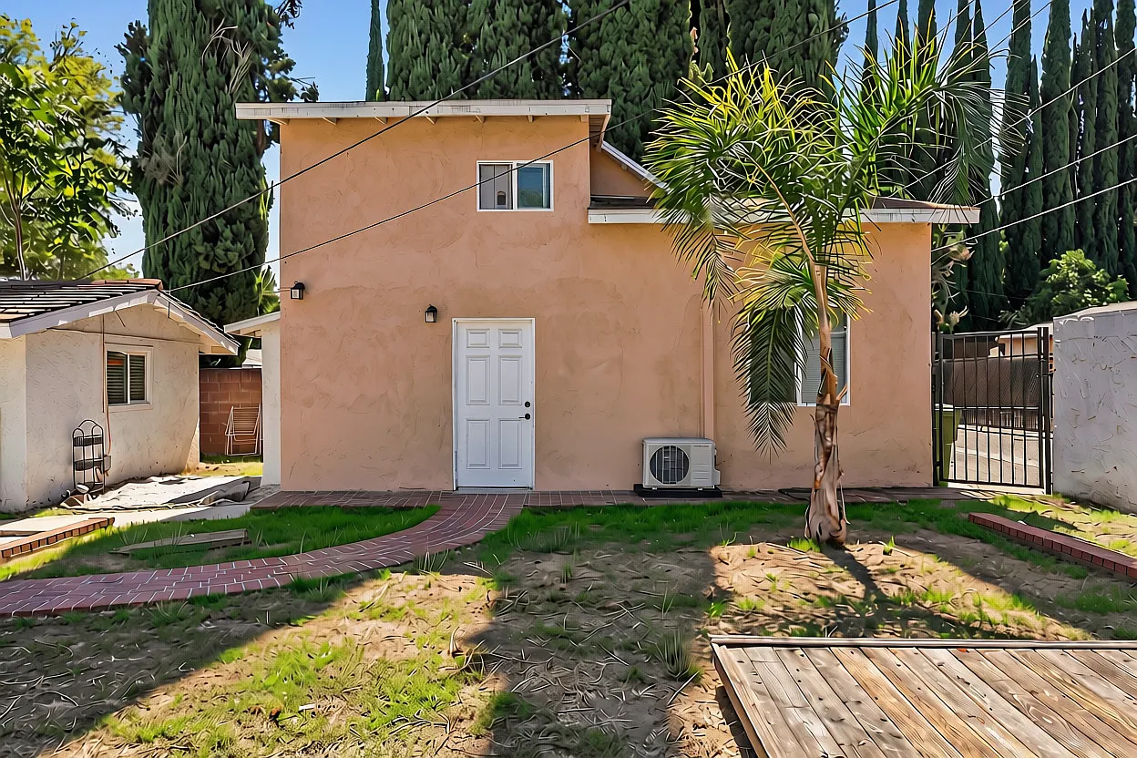 1 bed, 1000 sqft, $2,500 — Photo 4