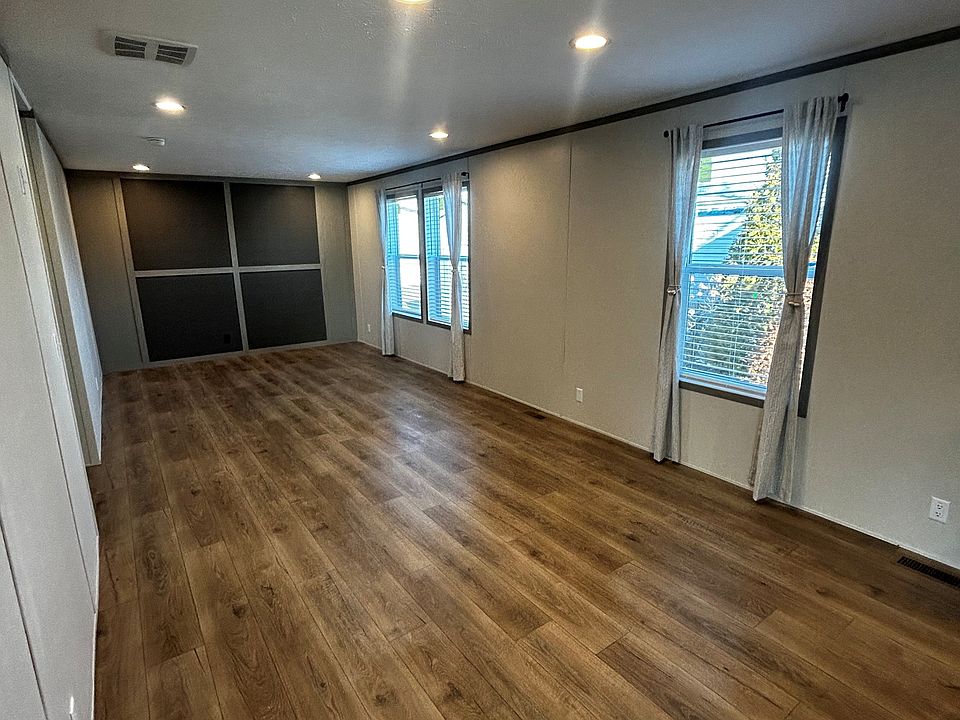 2nd image of 5281 Americana