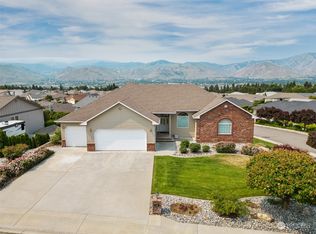 816 Briarwood Ter, East Wenatchee, WA