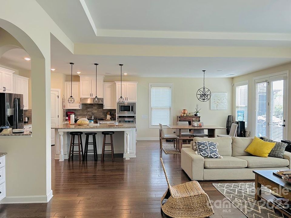 1st image of 1184 Arges River Dr