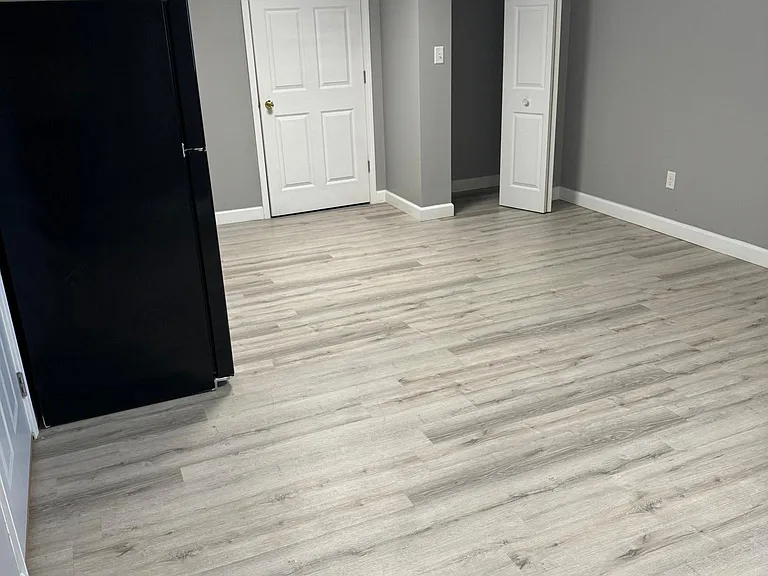 300 Church St #5 — Photo 5