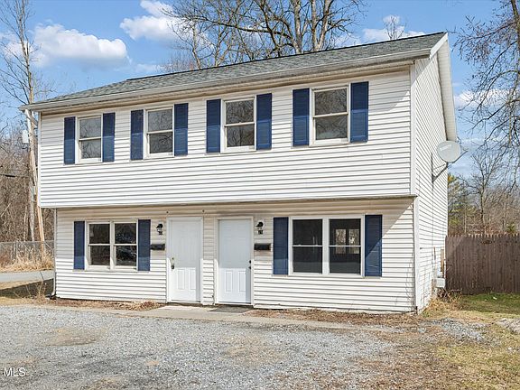 2nd image of 21-23 Maple Avenue