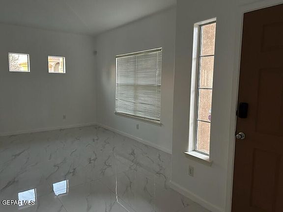 3rd image of 301 Resler Ridge Dr