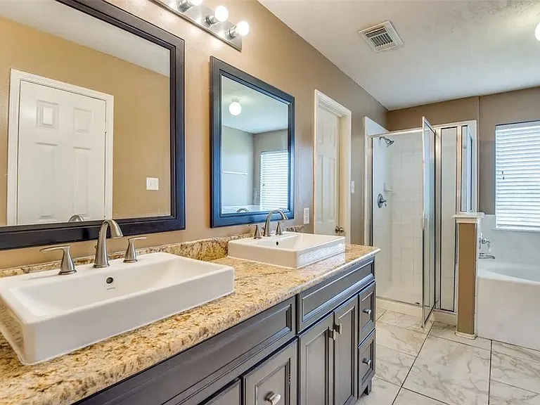 10418 Iris Lake Ct — Photo 22