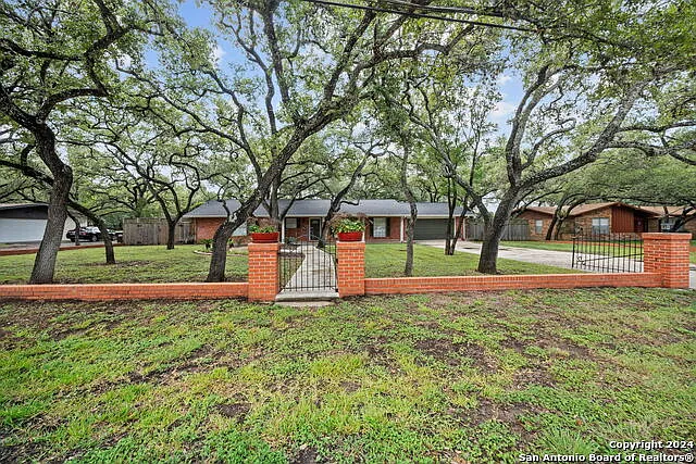 3 bed, 1970 sqft, $2,750 — Photo 4