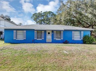 2044 7th Ave, Deland, FL 32724