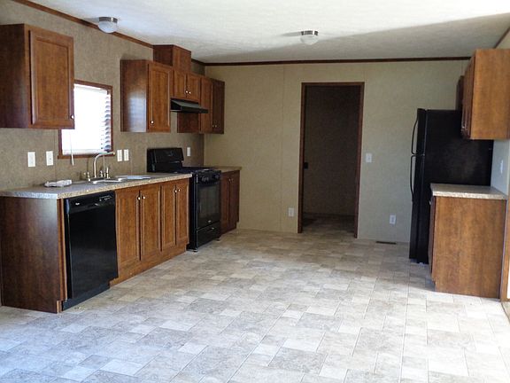 2nd image of 1429 Revolution Dr