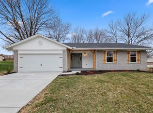 4 Divot Ct, Saint Peters, MO 63376
