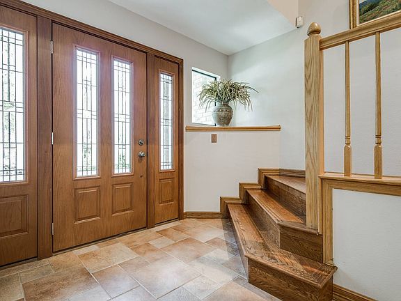 3rd image of 13703 Oak Pebble