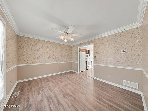 5th image of 218 Rolling Ridge Way