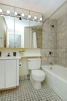Rented by Corcoran | media 14